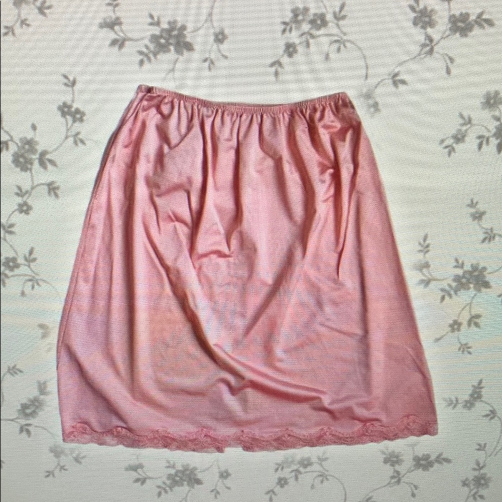 Elegant Pink Women's Skirt